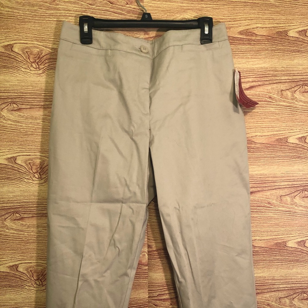 NWT Kim Rogers fit solutions khakis SZ 12 petite